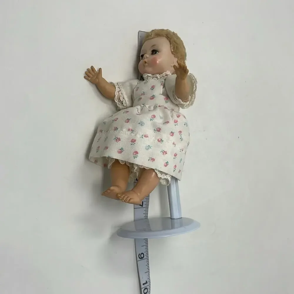 Vintage 1950's Madame Alexander Little Genius Doll and stand